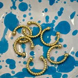 Ear cuff